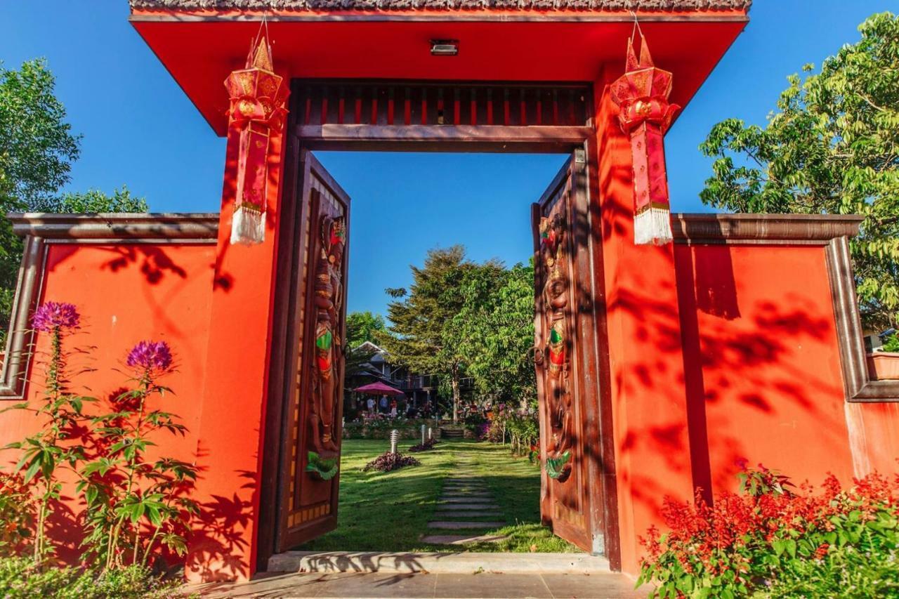 Bed and Breakfast Gumbie House Fang Exterior foto