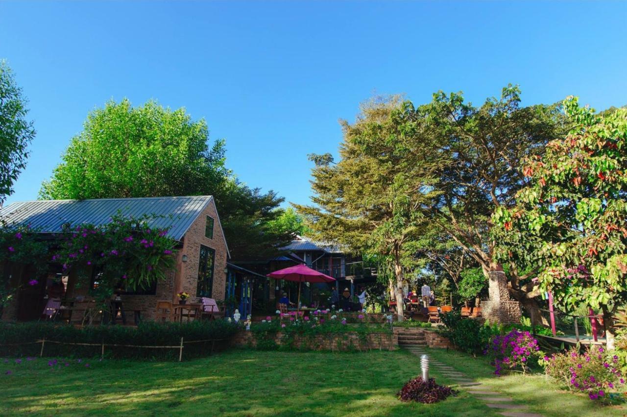 Bed and Breakfast Gumbie House Fang Exterior foto